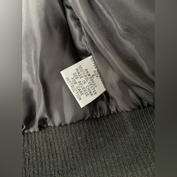 BB Winter Black Bomber Style Jacket Size L EUC - Picture 5 of 5